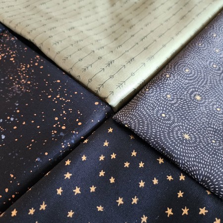 72-stacked-star-and-dot-quilting-fabric.jpg
